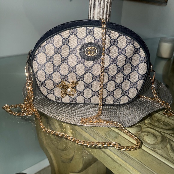 Gucci Handbags - 💯Gucci Blue and Beige Crossbody Bag with Gold Accents Rare